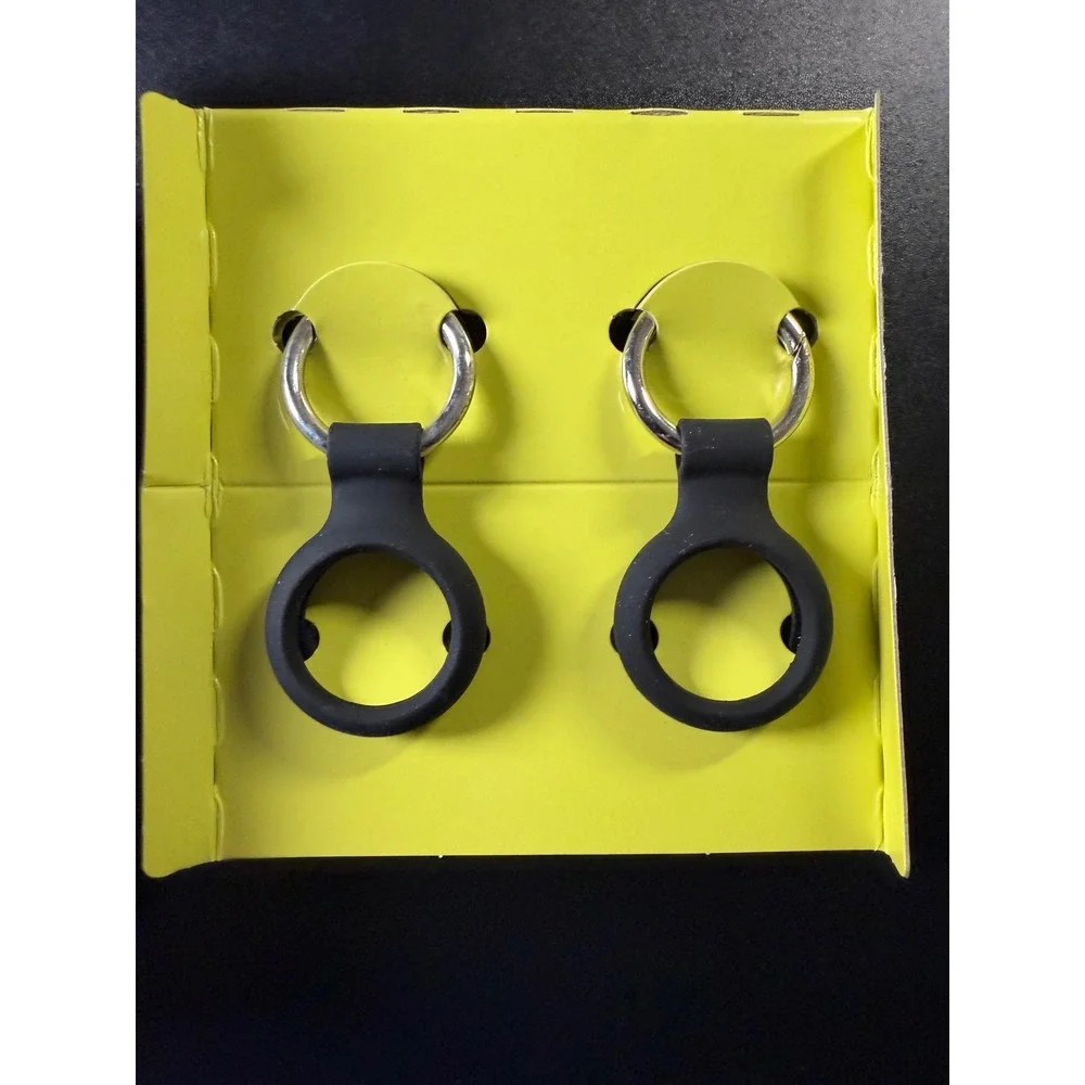 Onn Protective Holder for Apple AirTag 2 Pack Black Silicone Carabiner Ring K7